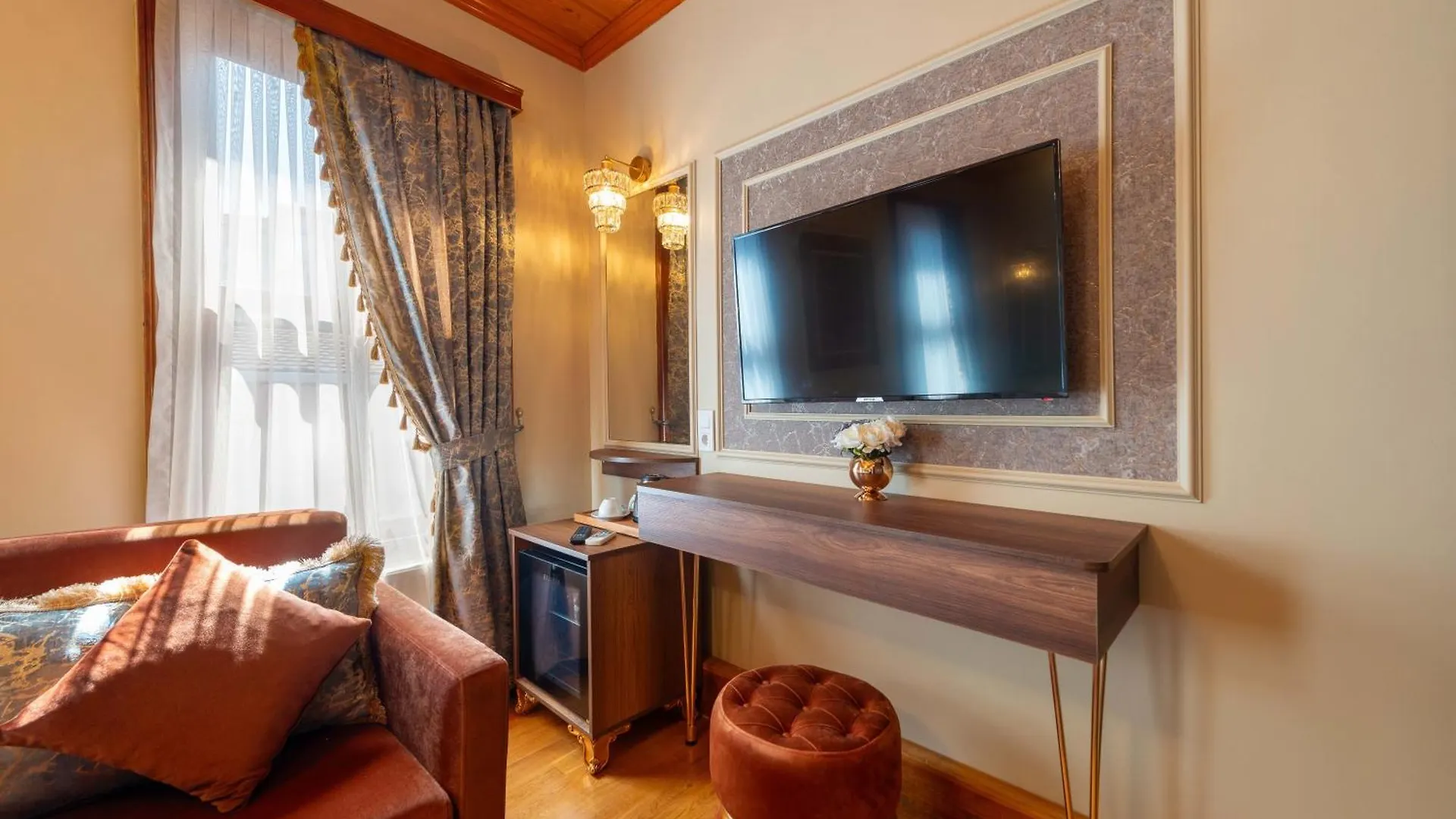 Brown Mansion Oldcity Istanbul