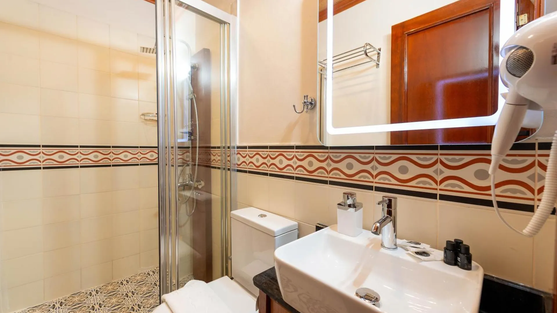 Brown Mansion Oldcity Istanbul Hotel
